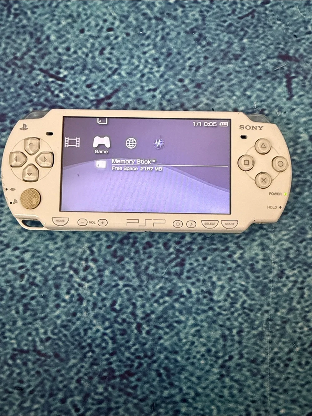 Modded white psp 2000 🎮👾